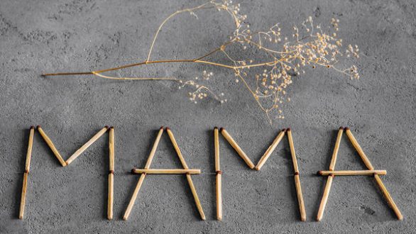 Γιορτή της μητέρας: Γιατί είναι διαφορετική σε κάθε χώρα;