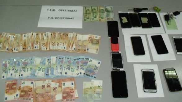 Ορεστιάδα: Συνελήφθησαν μέλη συμμορίας διακινητών μετά από συντονισμένη επιχείρηση