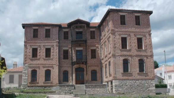 Πρώτη έκθεση παραδοσιακής φορεσιάς Σουφλίου