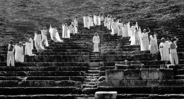 εκκλησιάζουσες 2018, παράσταση