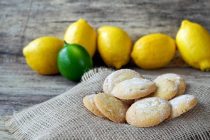 Μπισκότα λεμονιού