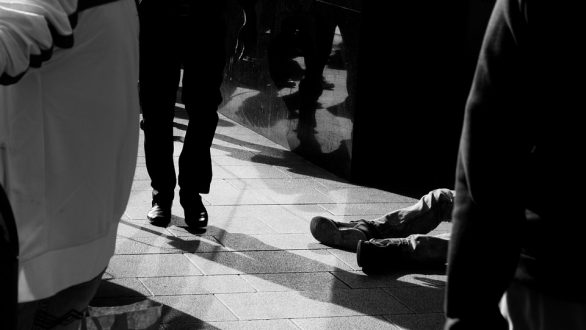 Eurostat: Σε κίνδυνο φτώχειας και αποκλεισμού το 34,8% των πολιτών στην Ελλάδα