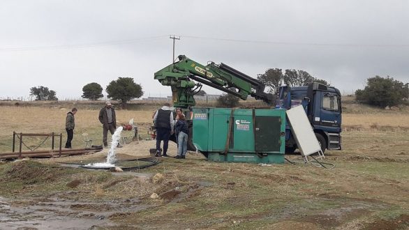 Σαμοθράκη: Άφθονο και καλής ποιότητας νερό από νέα γεώτρηση στην Καμαριώτισσα