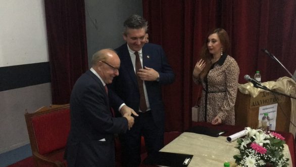 Αδελφοποιήθηκαν οι Δήμοι Διδυμοτείχου και Αρταίων