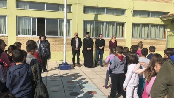 Διανομή από την ΑΠΟΣΤΟΛΗ σχολικών ειδών σε μαθητές των Σχολείων Φερών, Τυχερού και Σαμοθράκης