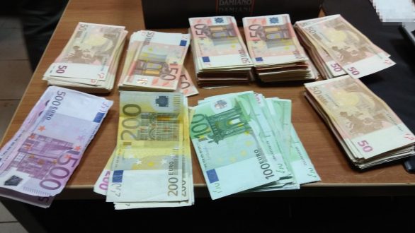 Εξαρθρώθηκε κύκλωμα που διέπραττε τηλεφωνικές απάτες