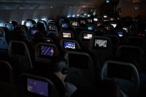 Γιατί σβήνουν τα φώτα της καμπίνας κατά την απογείωση και προσγείωση του αεροπλάνου