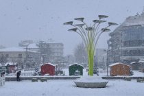 Το εορταστικό πρόγραμμα λειτουργίας καταστημάτων της Ορεστιάδας 🎄🎁