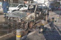 Στις φλόγες τυλίχθηκε αυτοκίνητο στο κέντρο της Ορεστιάδας