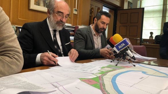 Αλεξανδρούπολη: Υπεγράφησαν οι συμβάσεις για το Λύκειο Φερών και την ανάπλαση δυτικής χερσαίας ζώνης