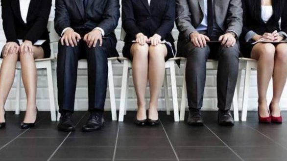 Πτωτικά τα στοιχεία για τις προσλήψεις τον Ιανουάριο