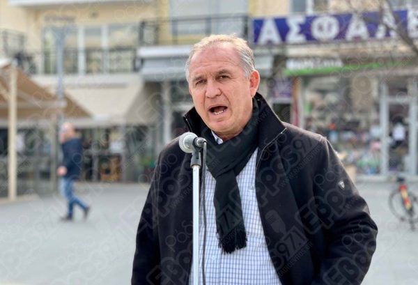 Κώστας Βενετίδης