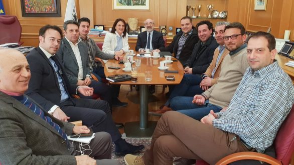 Με το νέο Δ.Σ. του Εμπορικού Συλλόγου Αλεξανδρούπολης συναντήθηκε ο Λαμπάκης