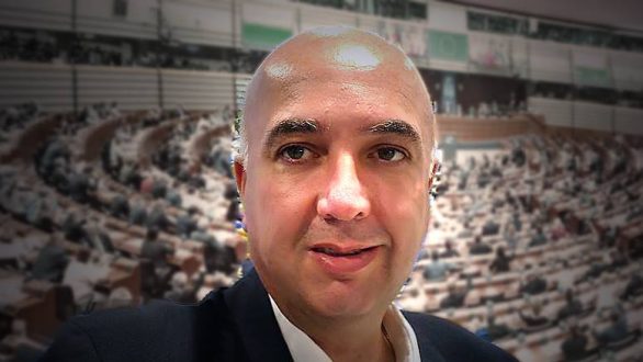 Πυρά Χαμαλίδη κατά της “Γέφυρας”