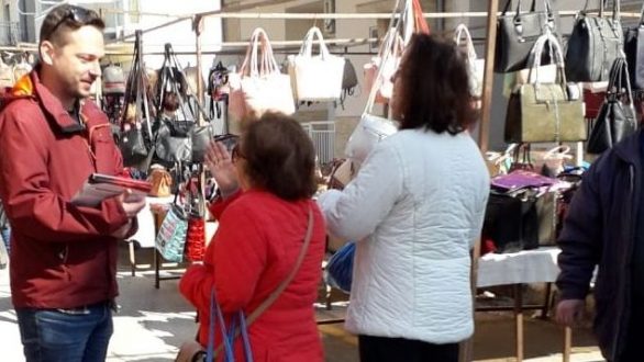 Περιοδεία κλιμακίου της Λαϊκής Συσπείρωσης στη λαϊκή αγορά Ορεστιάδας