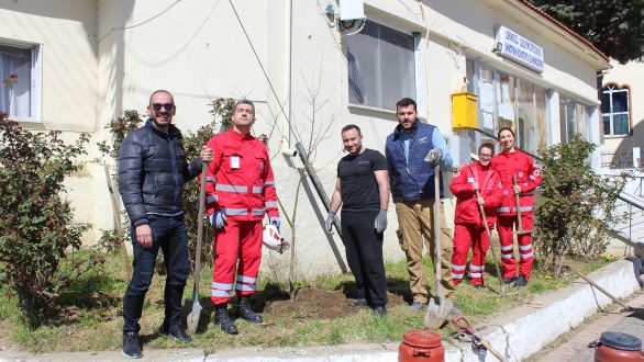 Εθελοντική Δενδροφύτευση στον οικισμό Ελληνοχωρίου