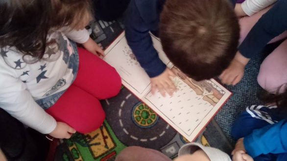 “Τα βιβλία μας βοηθούν να μη βιαζόμαστε” το μήνυμα της μέρας για όλους μας… 2 Απριλίου – Παγκόσμια ημέρα παιδικού βιβλίου