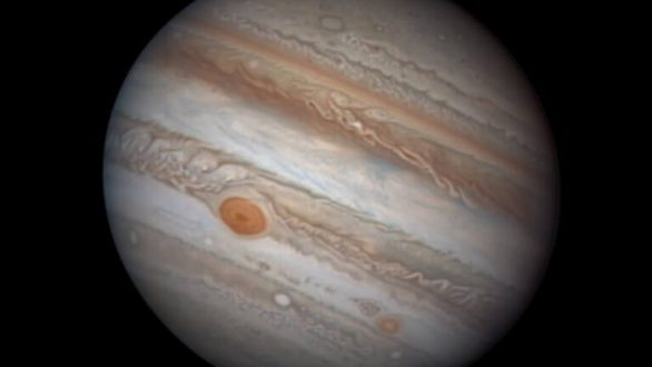 Δείτε απόψε τον πλανήτη Δία με ένα ζευγάρι κιάλια!