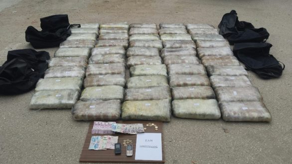 Συλλήψεις τεσσάρων μελών σπείρας με 111 κιλά κάνναβης στα Μαράσια