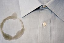 Πώς φεύγει εύκολα ο λεκές από λάδι