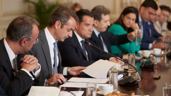 Δέσμη έξι μέτρων από την κυβέρνηση για το μεταναστευτικό