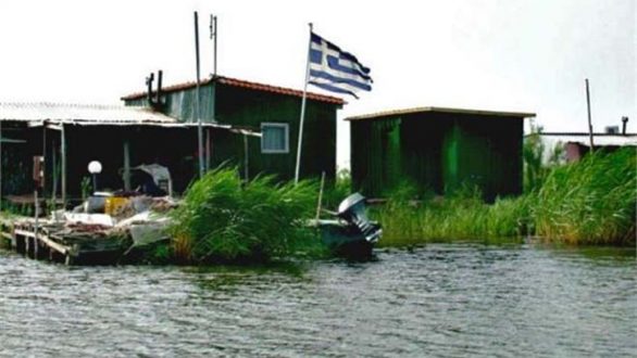 Αναστολή 2 ετών στα πρόστιμα που αφορούν τις καλύβες του Έβρου ζητά με τροπολογία η Γκαρά