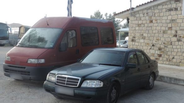 Ορεστιάδα: Συνελήφθησαν διακινητές που μετέφεραν 28 άτομα