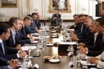 Κυρ. Μητσοτάκης προς τους περιφερειάρχες: Δείξτε αλληλεγγύη στα νησιά