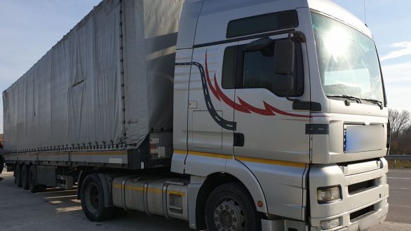 Σύλληψη διακινητών σε Φέρες και Διδυμότειχο με 24 άτομα