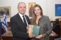 Συνεργασία Καράογλου-Ζαχαράκη για τα ακριτικά σχολεία της Μακεδονίας και της Θράκης