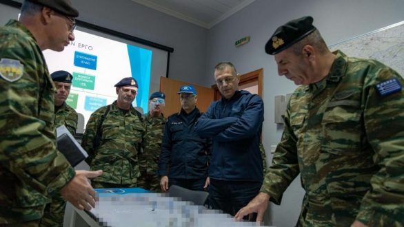 Επίσκεψη Στεφανή σε δομές διαχείρισης του μεταναστευτικού στον Έβρο