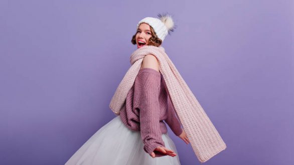 Πώς φοριέται φέτος το κασκόλ