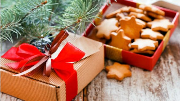 Πόσο πρέπει να περπατήσετε για να κάψετε ένα μελομακάρονο