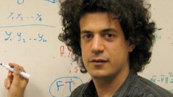 Ο Κ. Δασκαλάκης Καθηγητής του ΜΙΤ για τον Κορονοϊό.