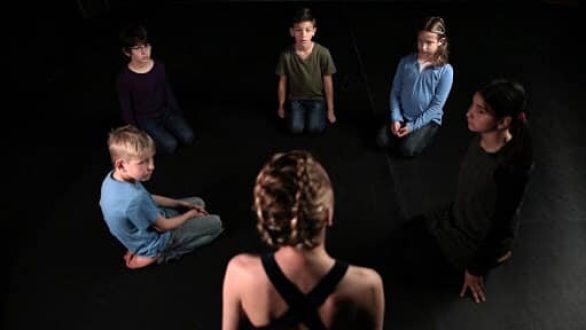 Ομιλία της Μυρσίνης Λαντζουράκη στη Δημοτική Βιβλιοθήκη Αλεξανδρούπολης