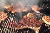 Τι συμβολίζει η Τσικνοπέμπτη