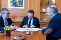 Υπογραφή σύμβασης για την εγκατάσταση συστήματος διαχείρισης και τηλε-εποπτείας της ΔΕΥΑΑ