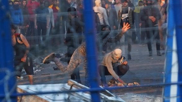 Φωτορεπορτάζ από τα χθεσινά επεισόδια στις Καστανιές<undefined></undefined>