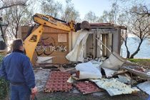 Αλεξανδρούπολη: Κατεδάφιση WC έναντι Τράπεζας της Ελλάδος