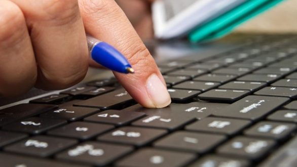 Ξεκινά η εξ αποστάσεως εκπαίδευση στα δημοτικά σχολεία