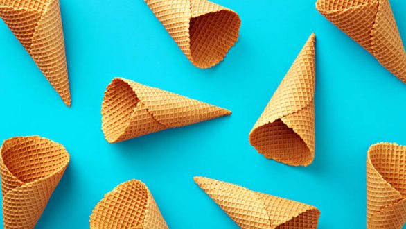 Πώς να φτιάξετε σπιτικά χωνάκια παγωτού