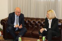 Επίσκεψη της Προέδρου του ΚΙΝΑΛ Φ. Γεννηματά στον Περιφερειάρχη Χ. Μέτιο