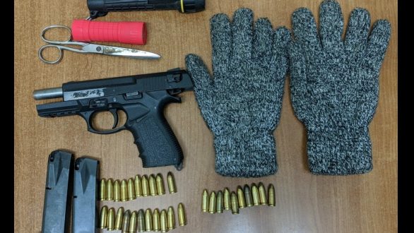 Αλεξανδρούπολη: Αλλοδαπός επιχείρησε να διαρρήξει σπίτι κρατώντας πιστόλι