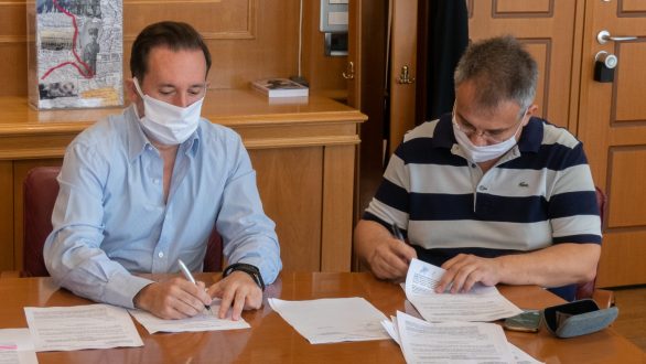 Υπογραφή σύμβασης έργου για την αντικατάσταση του εσωτερικού δικτύου ύδρευσης Φερών