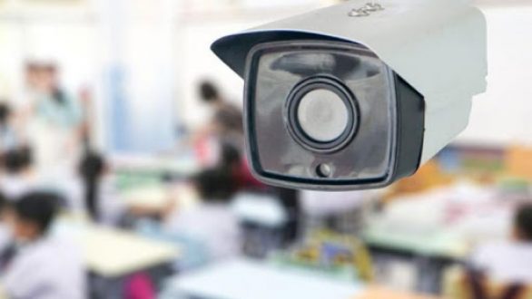 Κανονικά και με τον νόμο κάμερες με μικρόφωνα σε δημόσιο χώρο