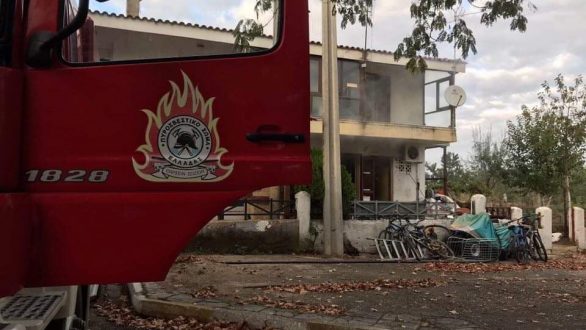 Φωτιά σε σπίτι στα παλιά εργατικά του Πύργου