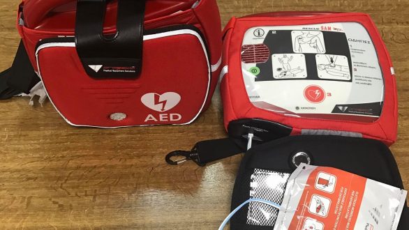 Δώδεκα απινιδωτές τοποθετούνται σε πολυσύχναστα σημεία της Αλεξανδρούπολης