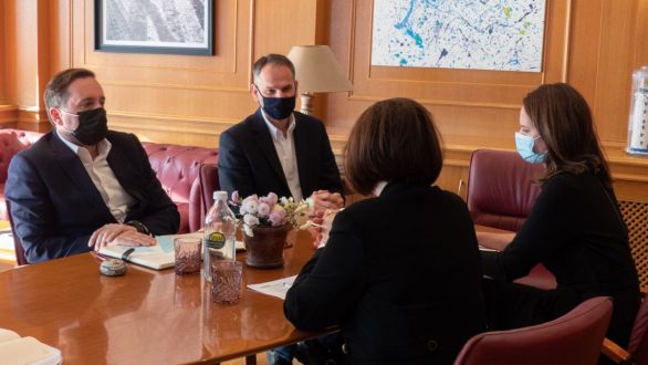 Εθιμοτυπική επίσκεψη της Πρέσβειρας της Σλοβακίας στον Δήμαρχο Αλεξανδρούπολης