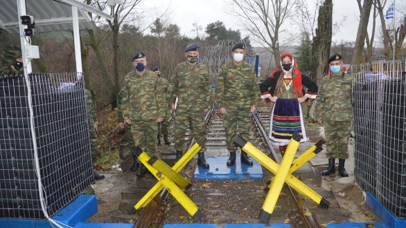 Επίσκεψη του Αρχηγού ΓΕΣ σε φυλάκια του Έβρου ενόψει των γιορτών