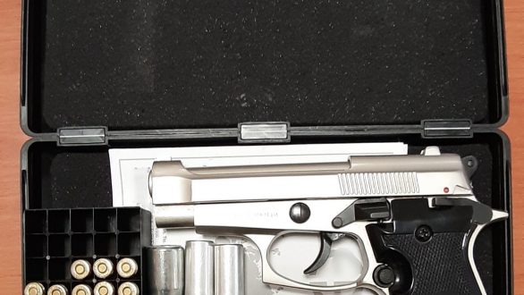 Ορεστιάδα: Συνελήφθη ημεδαπός για παραβάσεις του νόμου περί όπλων και βεγγαλικών